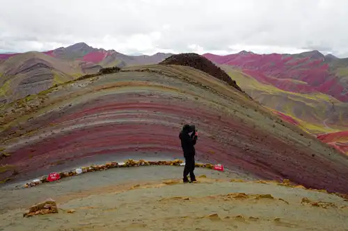 Palccoyo Colored Mountain Tour